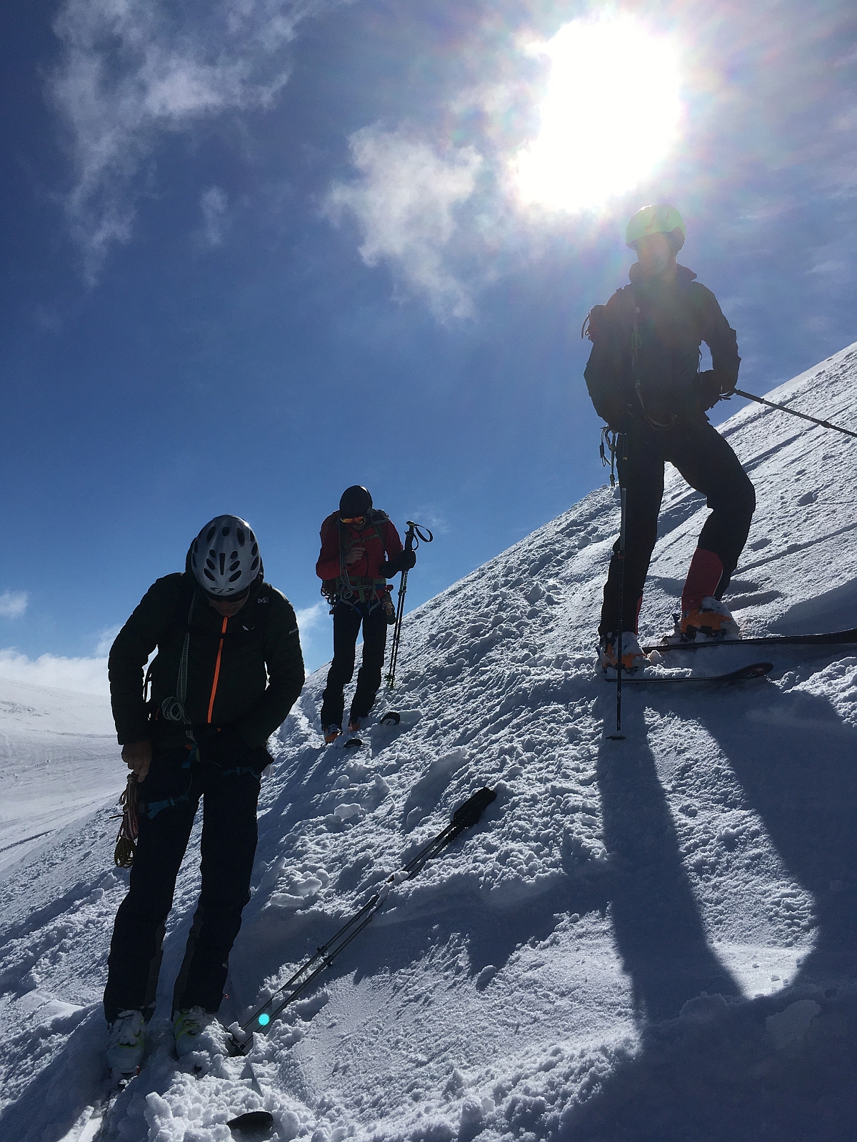 19_22.-25. April 21_A Skitouren Die Wilden Ws (121).jpg